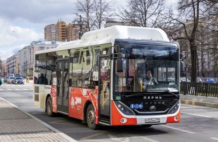 В Перми на маршрут №33 вышел автобус китайского производства