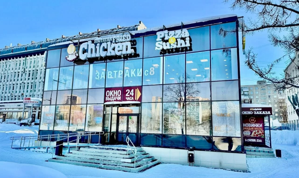 В Перми здание ресторана Chicken на Ленина продают за 135 млн рублей 