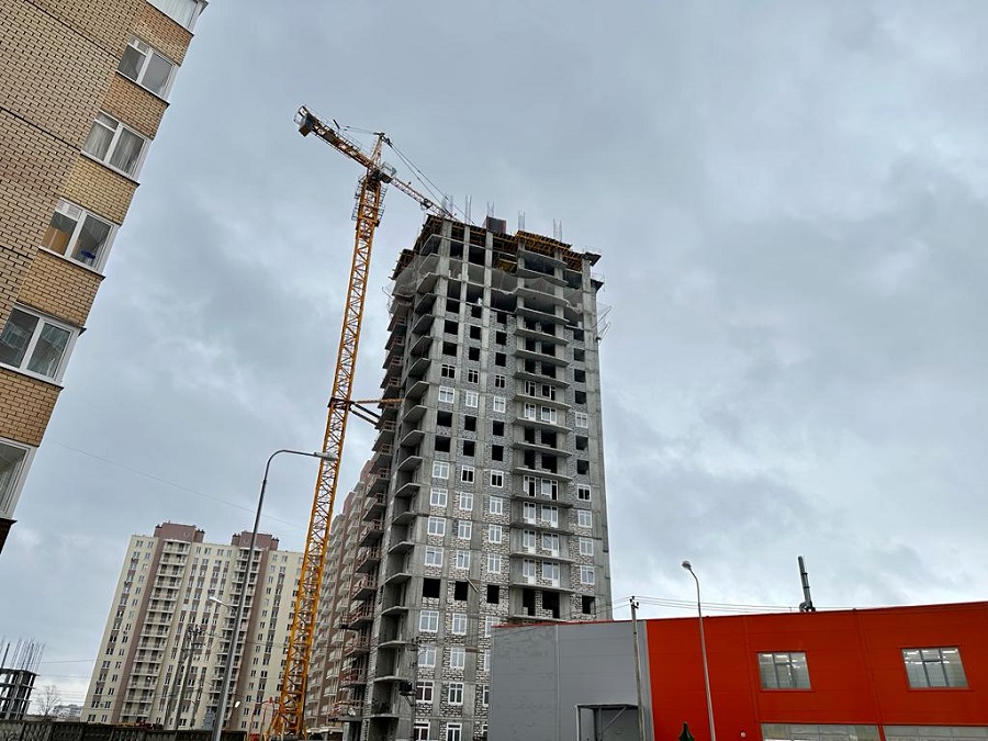 Пермский долгострой на улице Карпинского, 112а вырос на два этажа