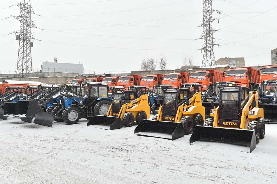 За две недели февраля с центрального района Перми дорожная служба вывезла более 25 тысяч кубометров снега