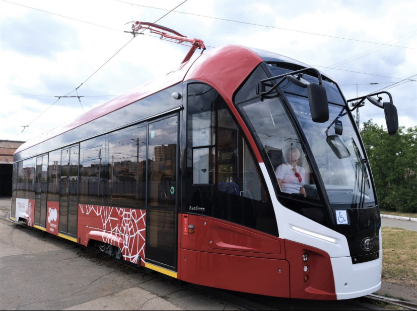 В Перми началась поставка новых трамваев по концессии