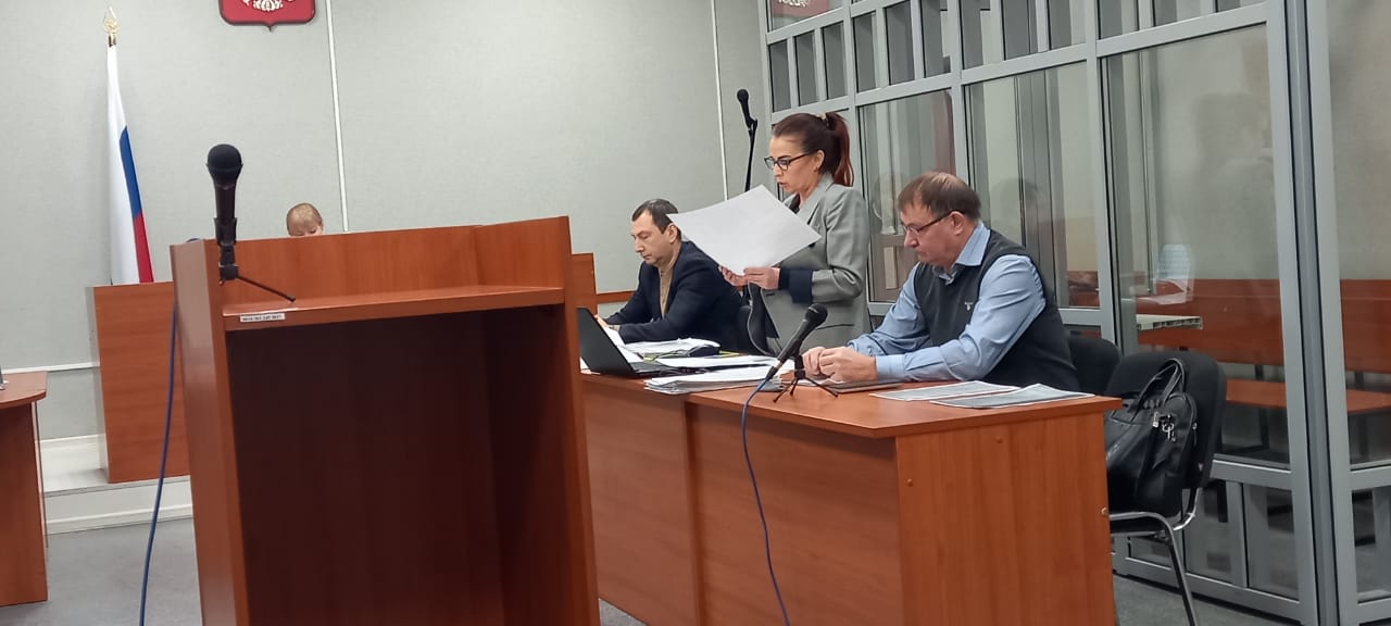 Елена Лопаева опровергает доводы обвинения в суде 