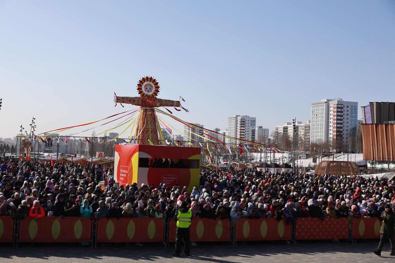 В праздновании Масленицы на эспланаде приняли участие 35 тысяч человек