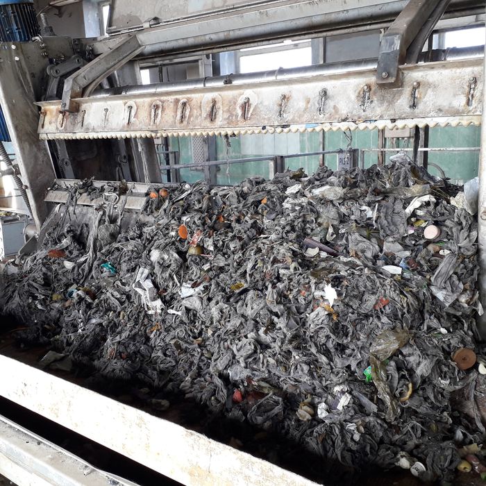 В Перми из-за залпового сброса мусора под угрозой была очистка сточных вод города 