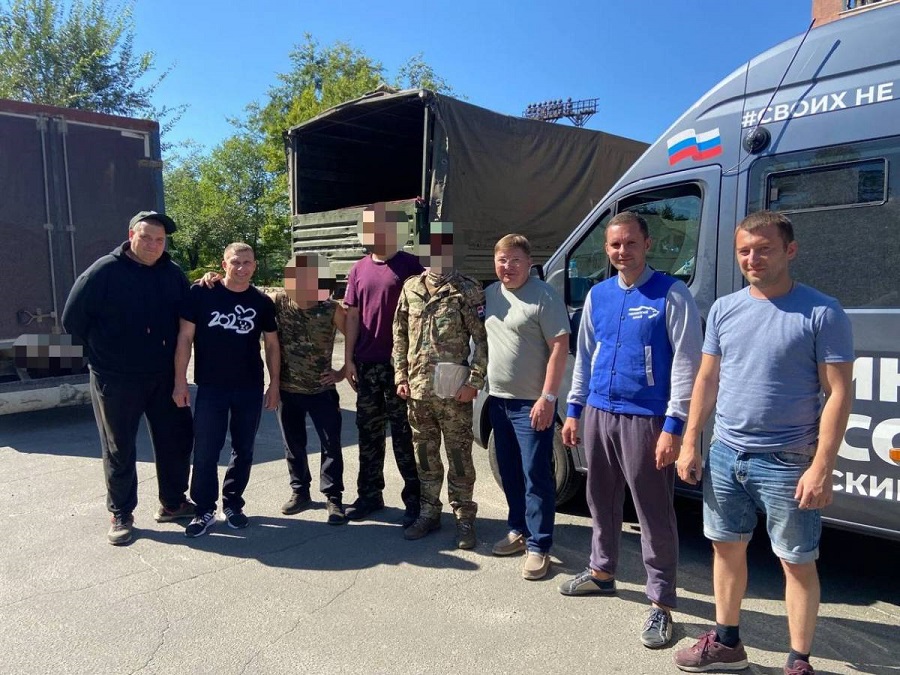 Военные стрелкового батальона и артиллерийской батареи получили  гуманитарную помощь из Прикамья