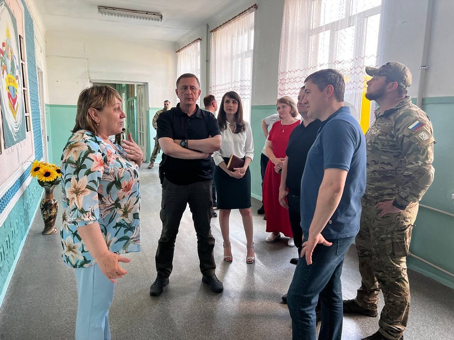 Губернатор Прикамья доставил гуманитарную помощь в Северодонецк
