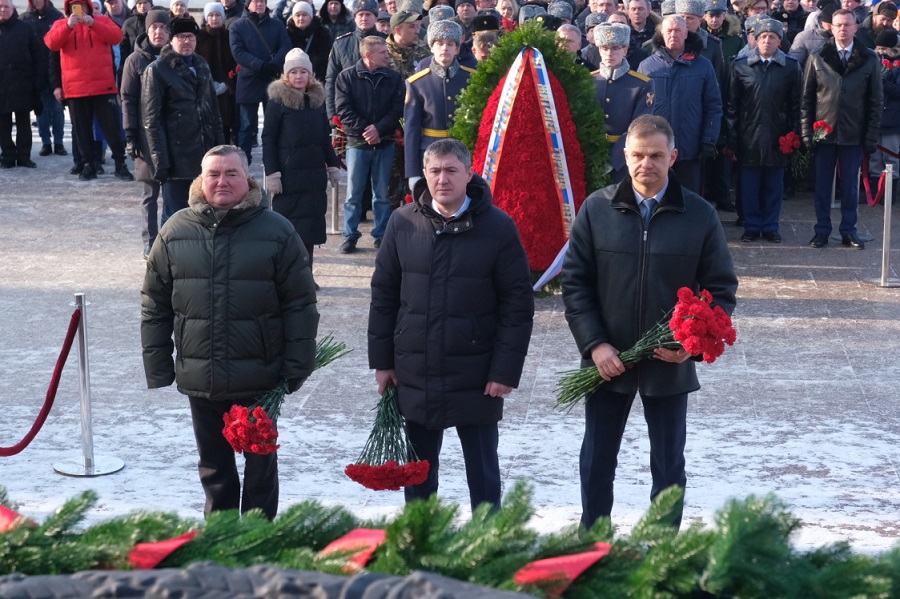 В Перми почтили минутой молчания память погибших защитников Отечества