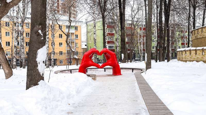 В пермском парке Горького из-за нарушений перенесли арт-объект «Сердце»