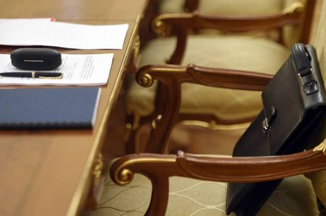Депутаты Ильинского округа приняли добровольную отставку Анатолия Красноборова