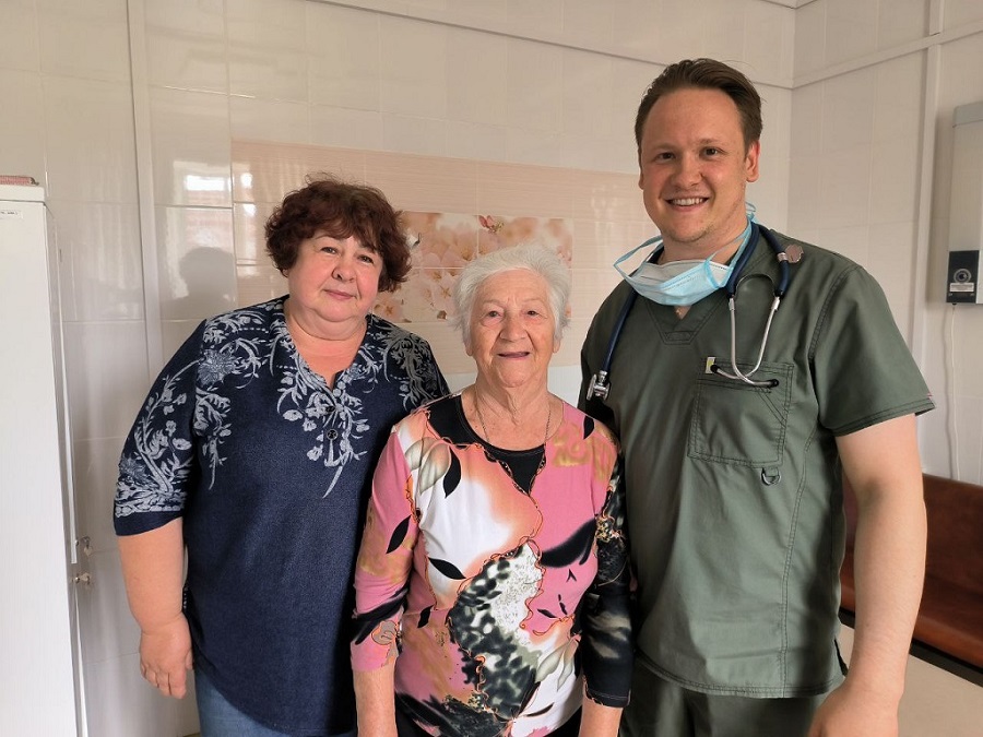 Пермские кардиологи спасли жизнь 90-летней пациентке, которая переехала к детям с Украины в Прикамье