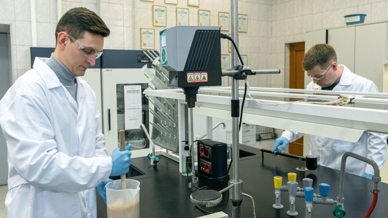 Пермские ученые нашли способ остановить утечки нефти и газа