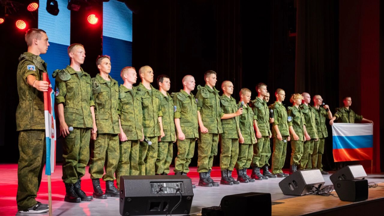Команда Пермского края участвует в военно-патриотических сборах «Гвардеец»