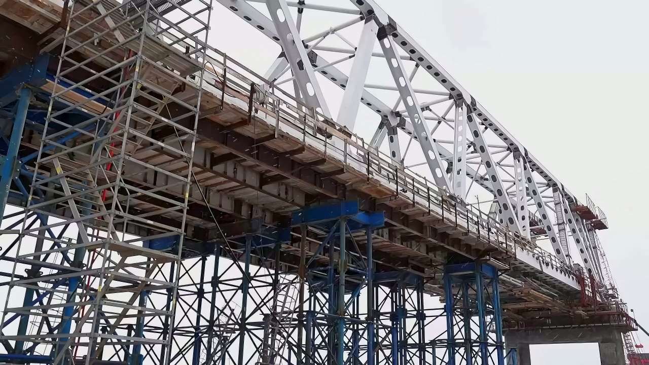 ​Новый железнодорожный мост через Каму в Перми ускорит экспортный поток региона