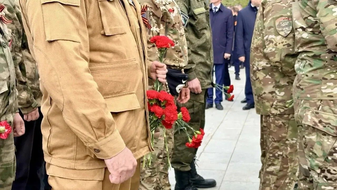 В Перми состоялось возложение цветов в честь 9 Мая