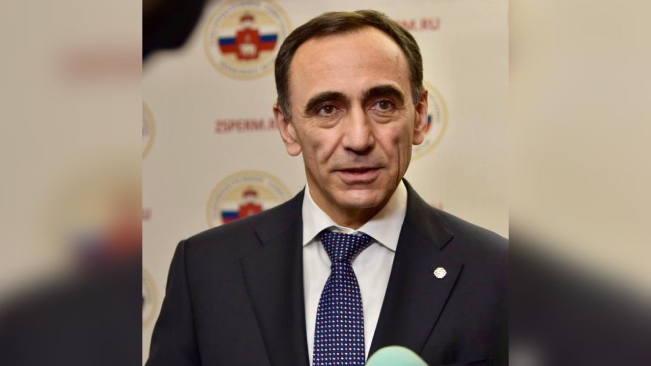 ​Армена Гарсляна избрали председателем бюджетного комитета Заксобрания Прикамья
