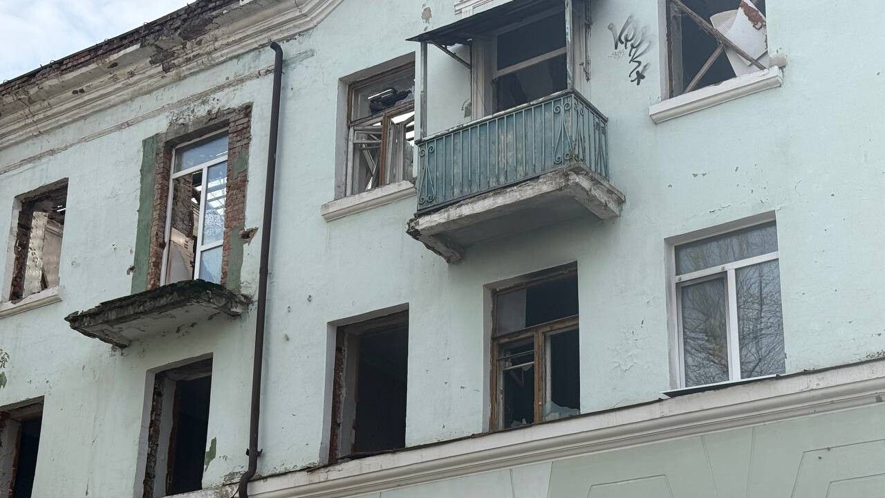 В Перми подвели итоги демонтажа незаконных нестационарных торговых объектов и аварийных домов в Перми за 2025 год