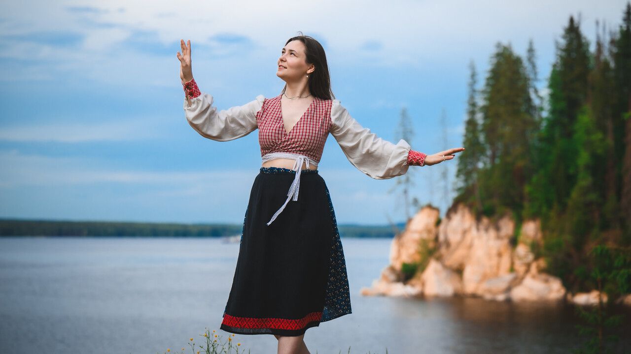 ​В Прикамье представлена уникальная коллекция одежды с коми-пермяцкими мотивами