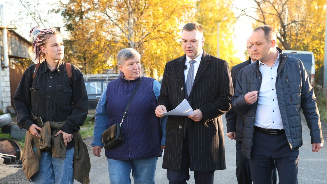 ​Глава Перми обсудил с жителями микрорайона Владимирский вопросы благоустройства