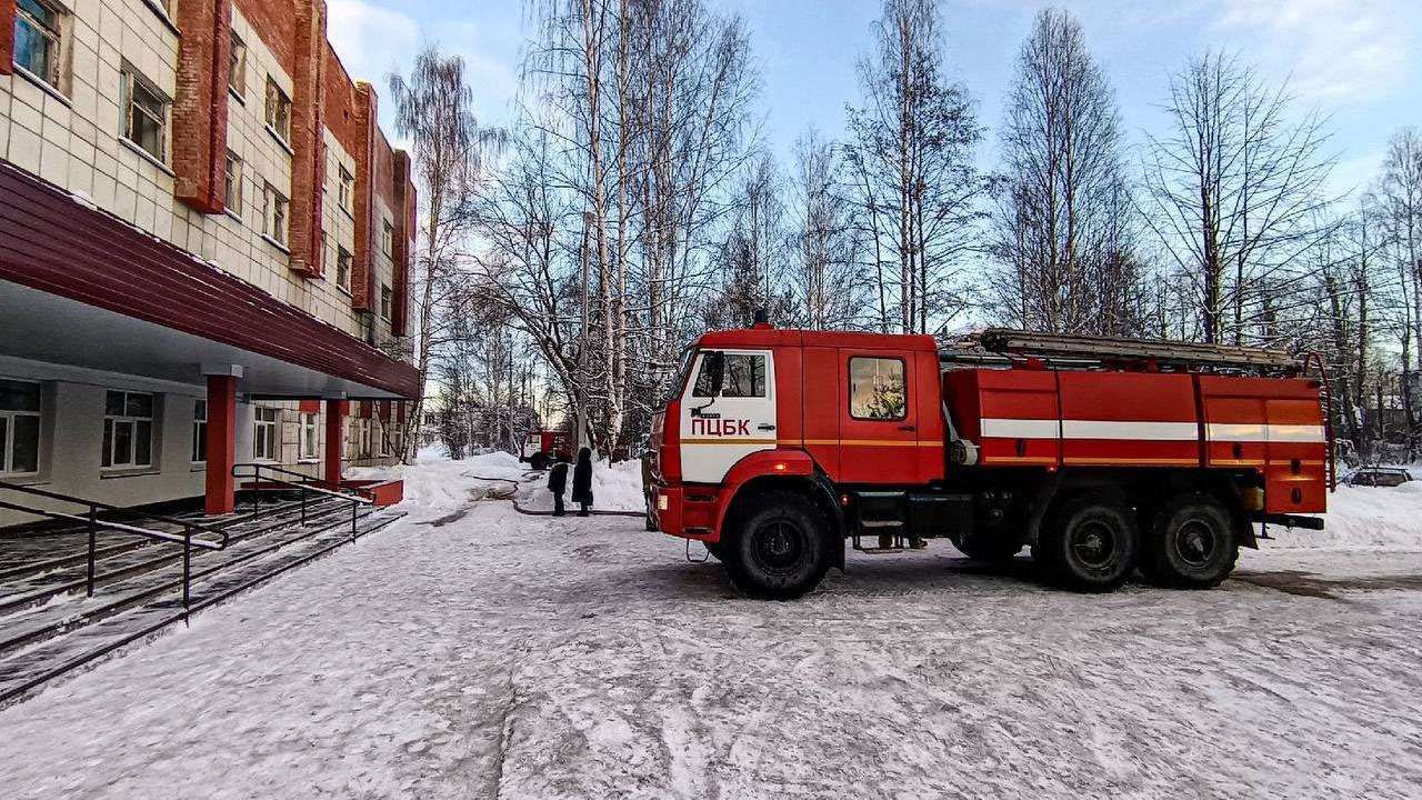 ​В Перми ликвидирован пожар в поликлинике на улице Мозырьской