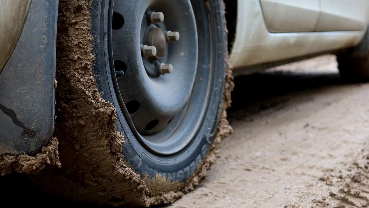 ​В Пермском крае в 2024 году ВАЗ (LADA) стал лидером продаж среди кроссоверов и внедорожников с пробегом