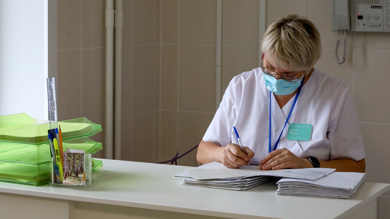 Новые возможности системы первичной помощи: фельдшеры и акушерки могут временно исполнять функции лечащих врачей в Пермском крае