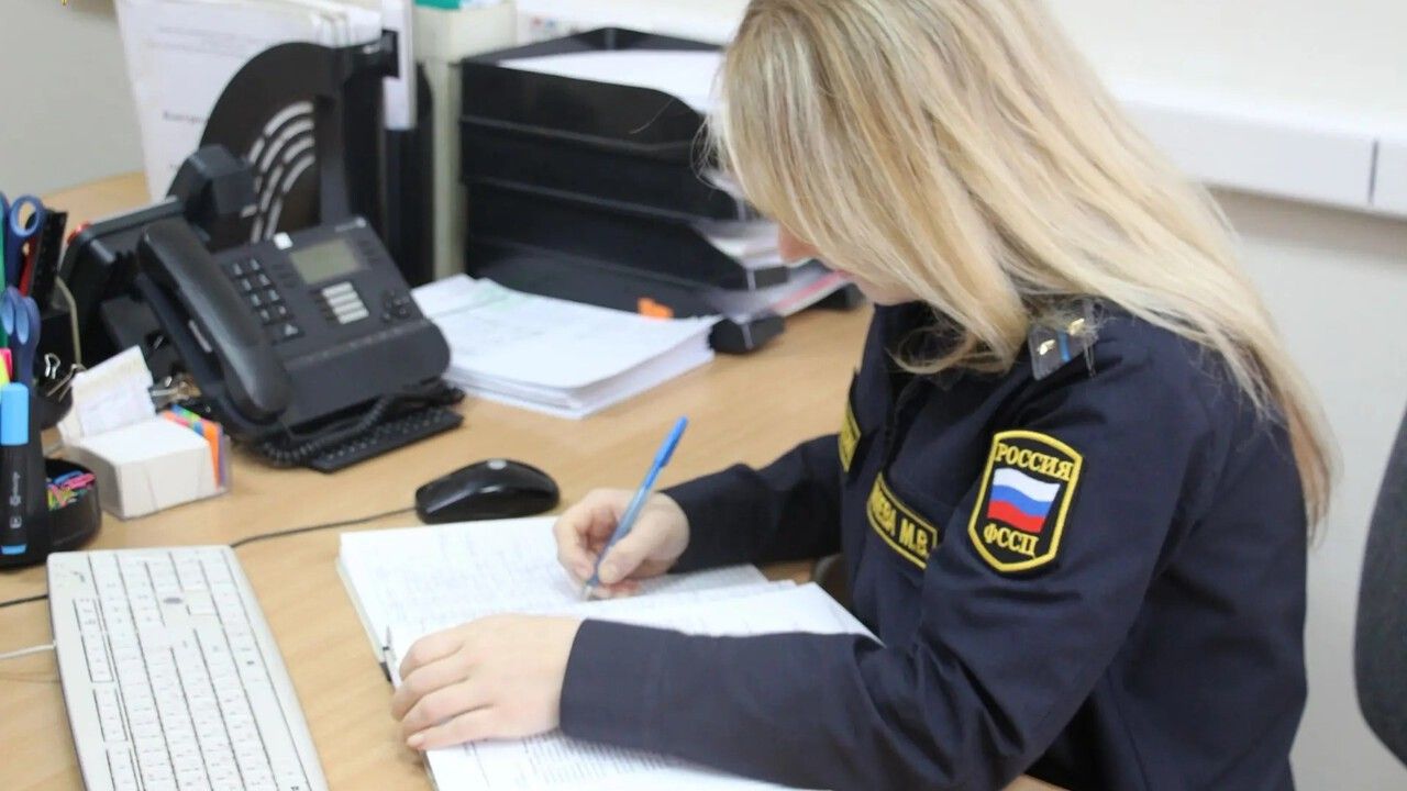 С прикамского предприятия взыскали миллион рублей в пользу травмированного отделочника