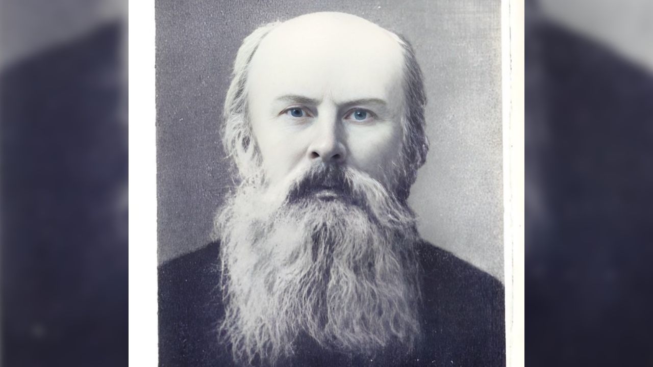 Стефан Евзибиевич (Степан Евсеевич) Гриневский  1900 годы. Фото из книги «Воспоминания об Александре Грине» редактор: Н. А. Чечулина. Художник Б. А. Комаров, Лениздат Ленинград 1972 г.