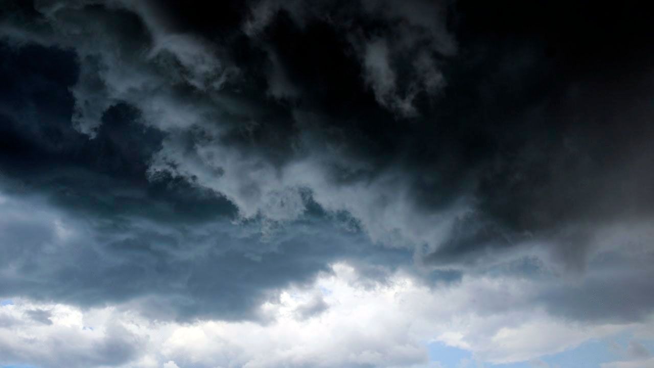 В Прикамье ожидаются ливни, град и штормовой ветер до 23 м/с