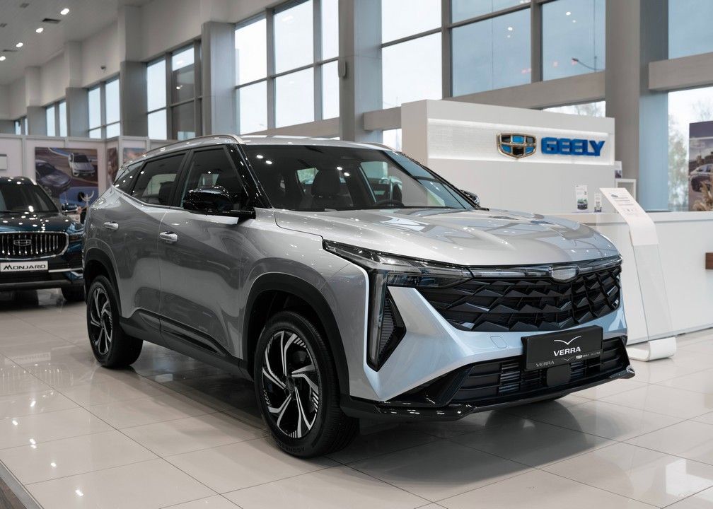 ​В Перми начались продажи нового китайского кроссовера Geely Cityray