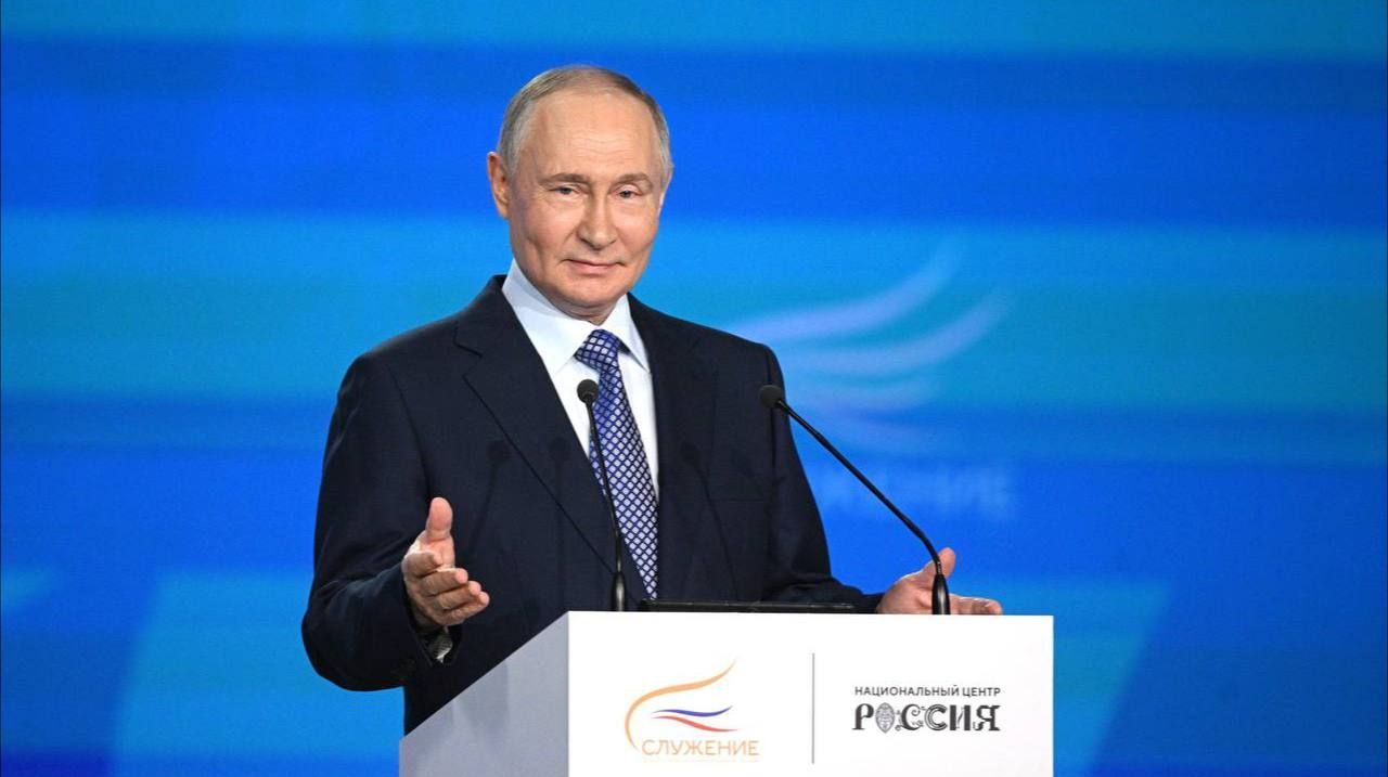 ​Глава Кизеловского округа отмечен президентом России на форуме «Малая Родина — сила России»