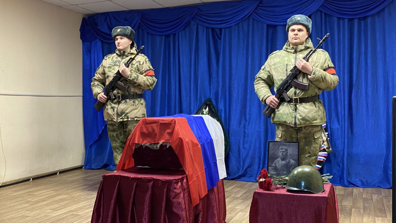 ​В Прикамье захоронили останки погибшего в Монголии воина