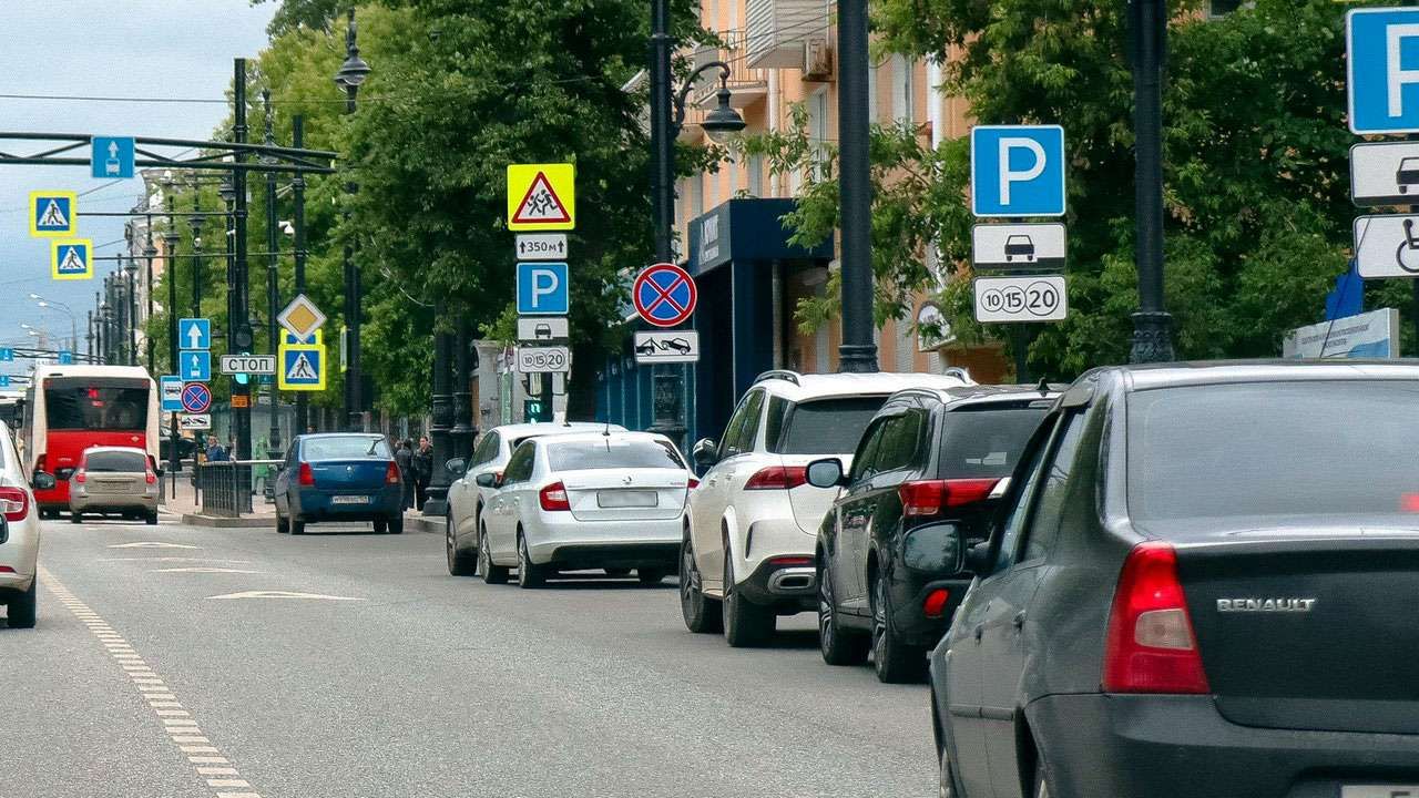 За неоплату парковки в центре Перми оштрафовали 13 водителей 