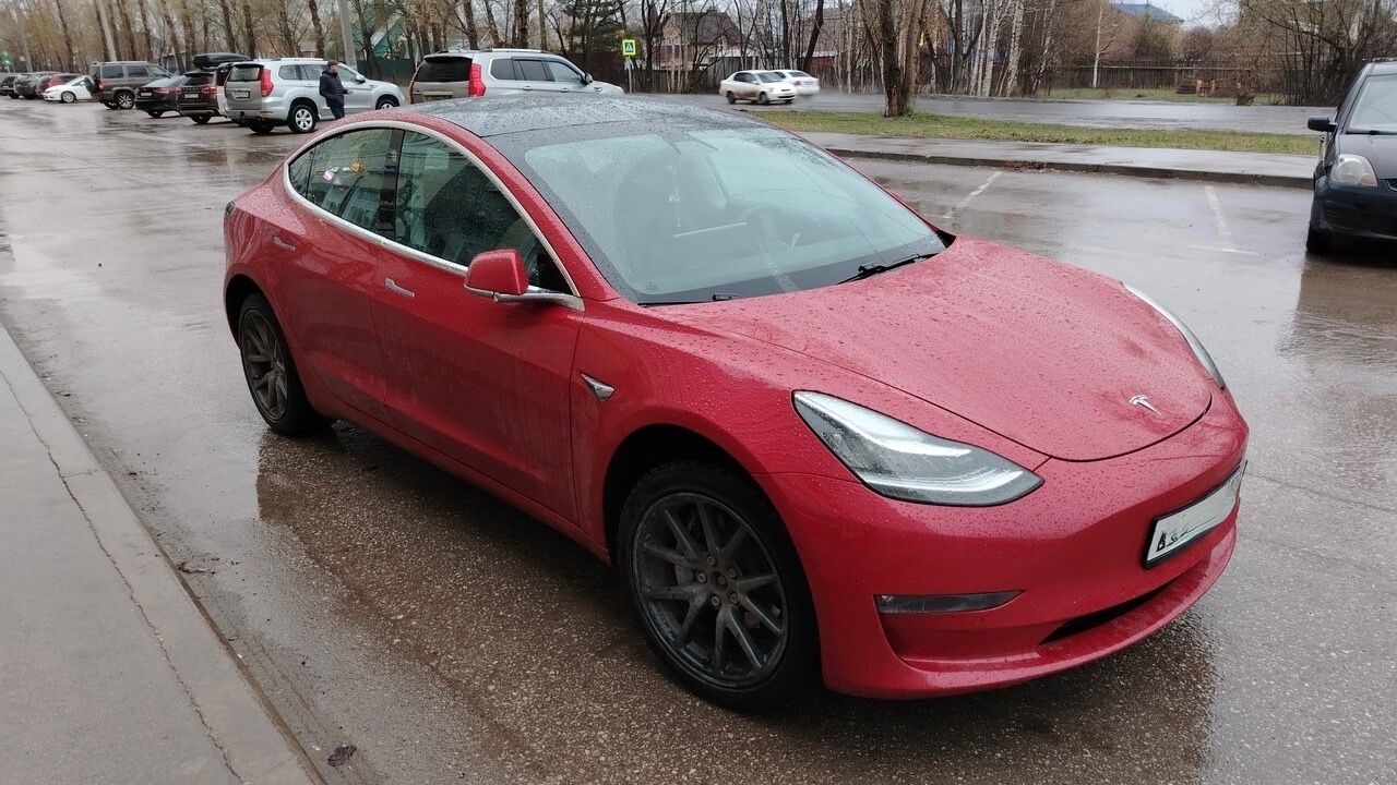 ​Электромобили есть, роста нет: почему рынок в Прикамье буксует