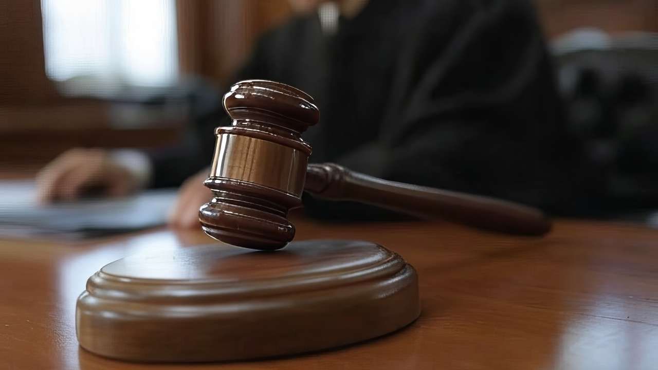 ​В Перми осудили мошенников, похитивших у туристов более 1,6 млн рублей
