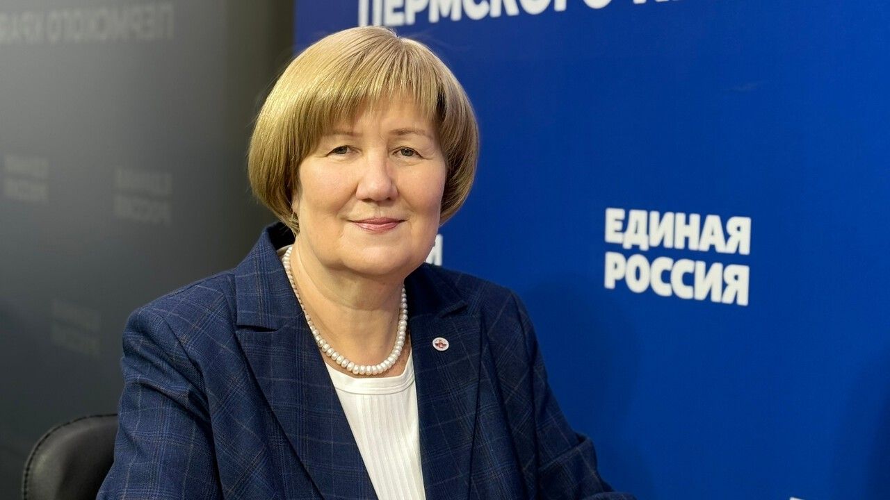 Депутат Заксобрания Прикамья Надежда Лядова подчеркивает, что в новой Народной программе «Единой России» предусмотрен блок для поддержки человека труда. Фото: региональное отделение партии «Единая Россия»