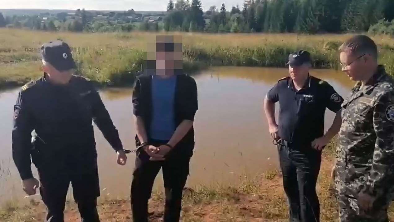 насилуют девочку В Кудымкаре подросток изнасиловал и убил 14-летнюю девочку