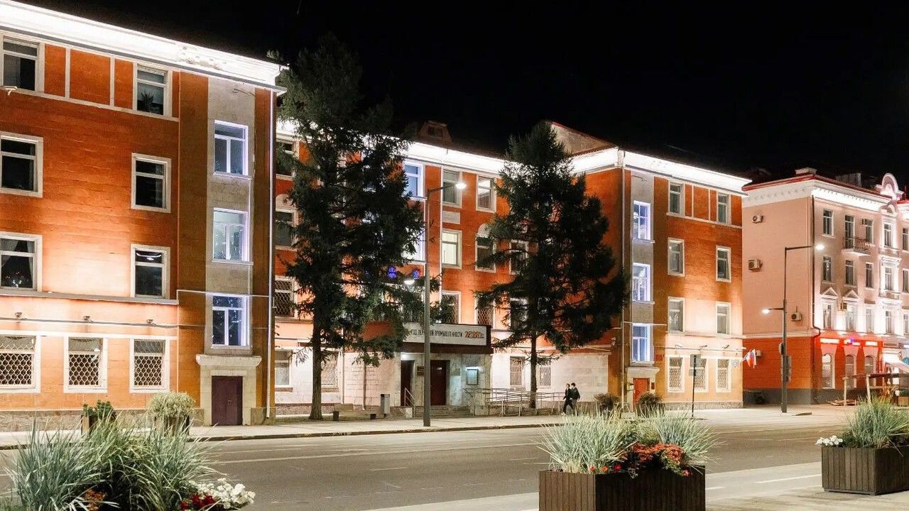 В центре Перми завершили установку архитектурной подсветки на 34 зданиях
