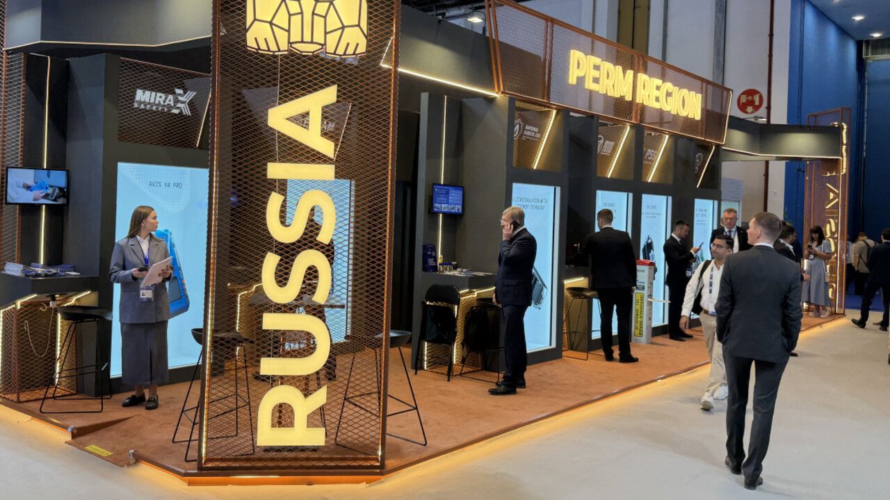 ​Делегация Прикамья провела ряд международных встреч на выставке ADIPEC и укрепила сотрудничество с партнерами из трех стран