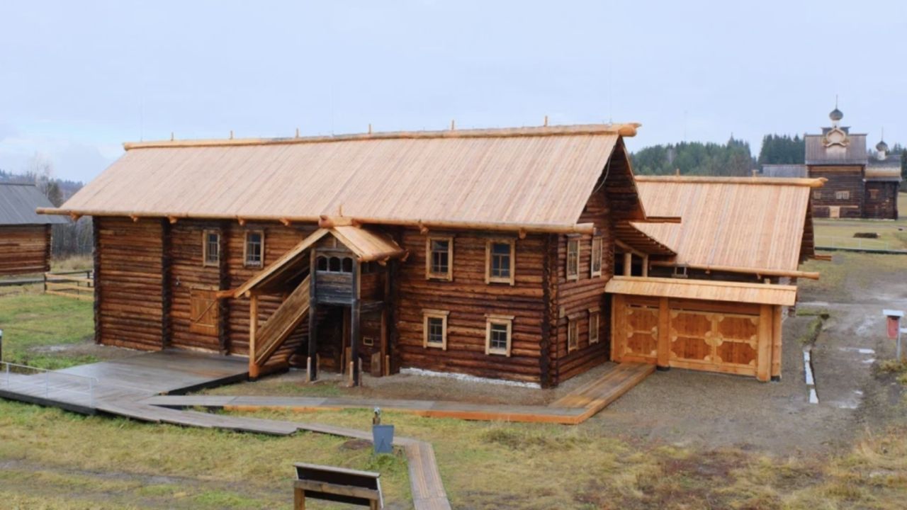 ​Реставрацию усадьбы Баталовых завершили в «Хохловке»