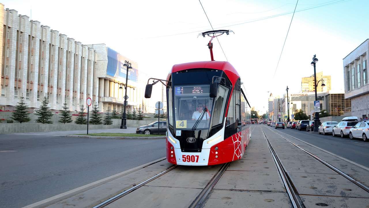 Город при помощи региона обновил подвижной состав. Фото: Елена Майорова