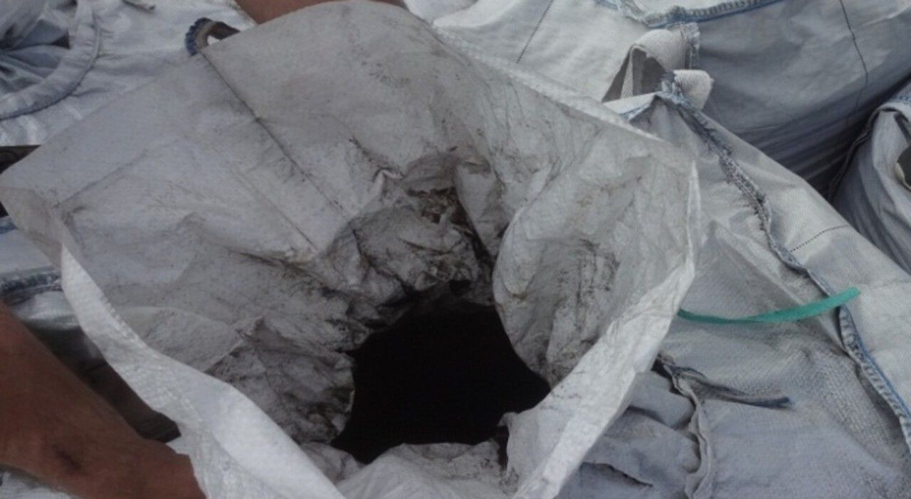 Более 700 тонн белорусского торфа завезли в Прикамье