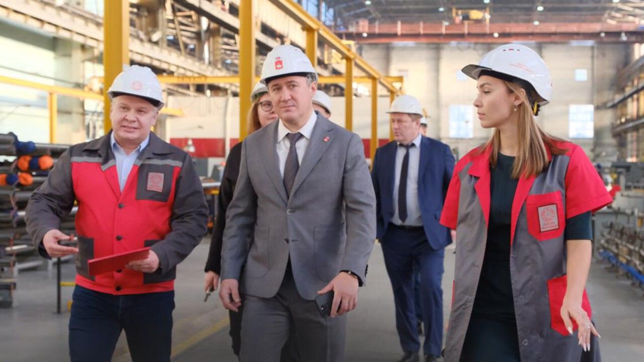 Дмитрий Махонин оценил развитие промышленных предприятий в Лысьве и Чусовом