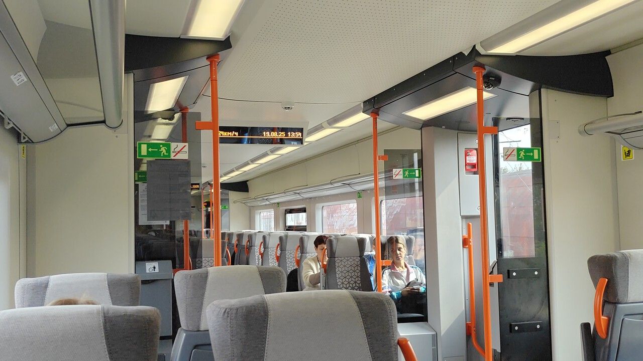 С 1 сентября возобновится скидка 50% на проезд в пригородных поездах для школьников и студентов Прикамья