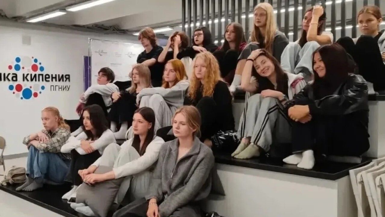 В пермской школе открыли первый класс муниципальной службы