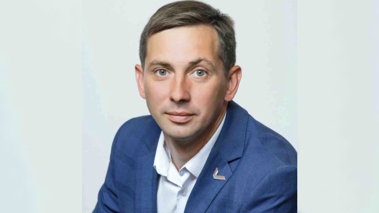 Спикер Осинской думы обратился в прокуратуру за разъяснением правового статуса депутата, ушедшего на СВО