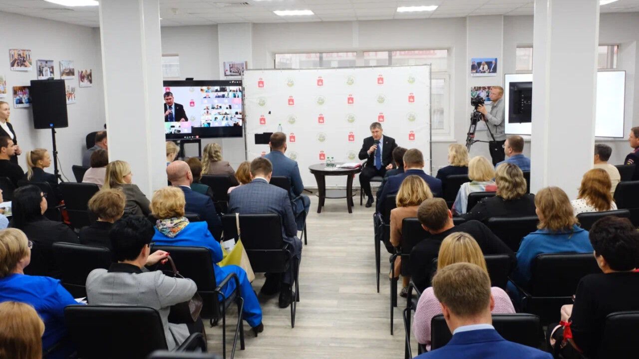 Губернатор Прикамья встретился с председателями территориального общественного самоуправления