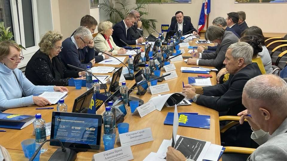 Что предлагает ЛДПР для поддержки ветеранов труда?