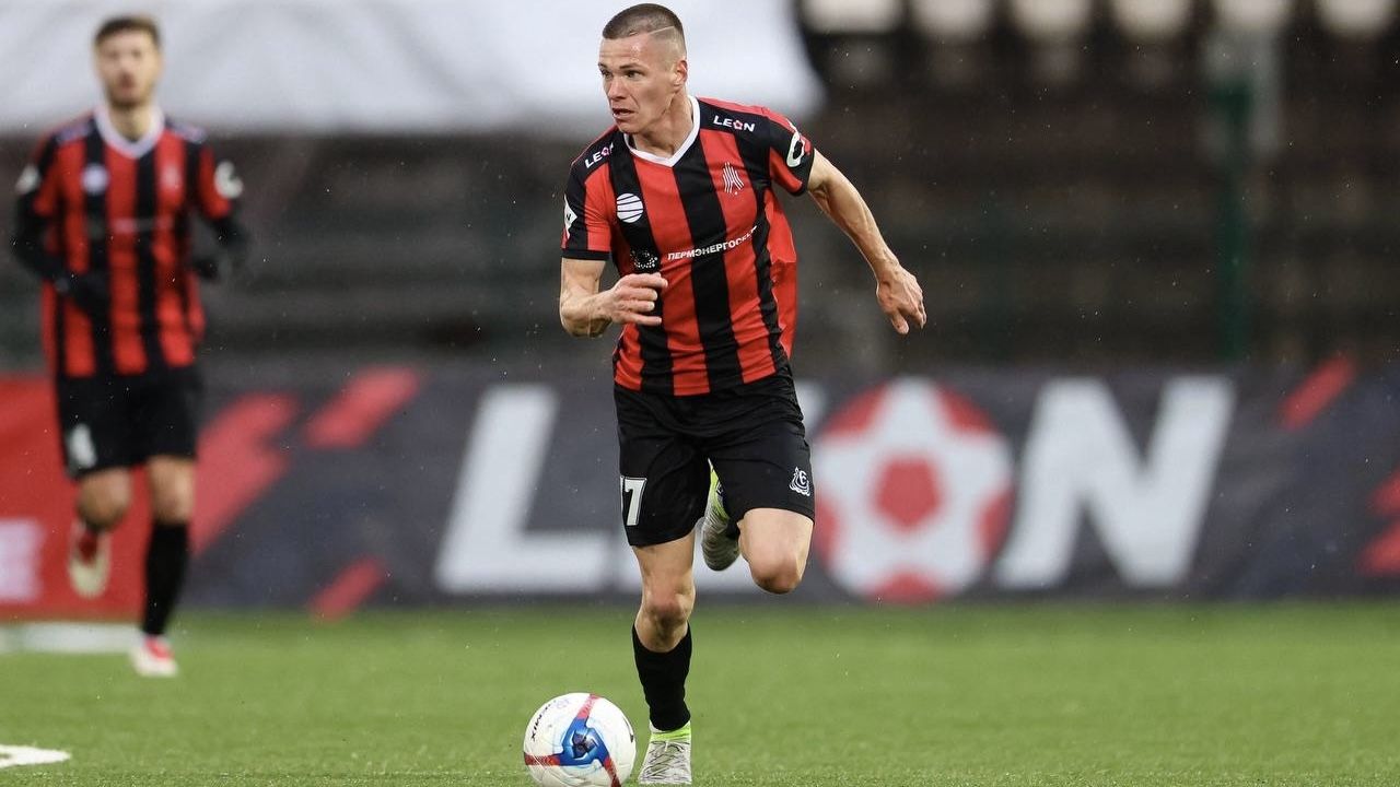 «Амкар Пермь» переиграл «Волну»