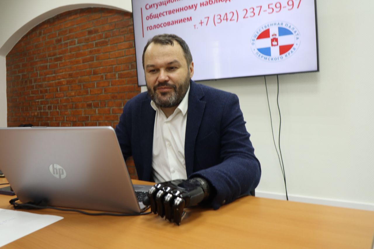 Рассказываем, что читают пермские писатели на досуге и чего желают своим читателям