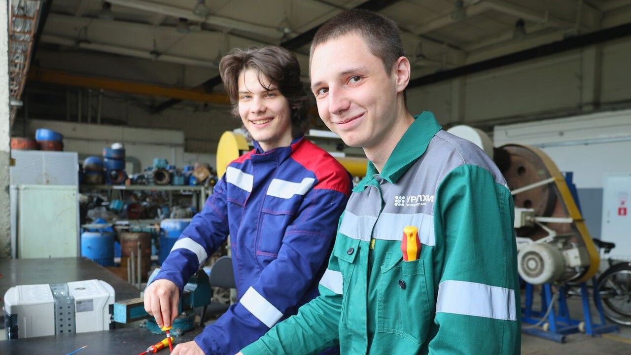 ​Пермские студенты проходят практику в филиале «ПМУ» «Уралхима»